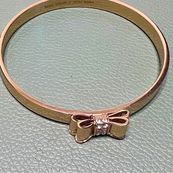 kate spade Jewelry - Kate Spade Gold Bow Bangle Bracelet
